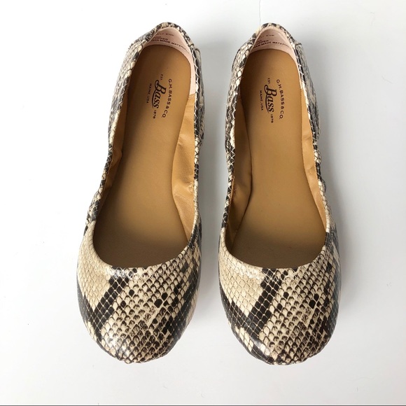 bass ballet flats